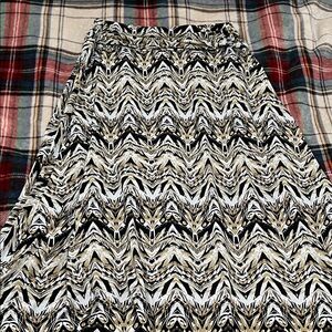 Robert Louis Black and White Zigzag Midi Skirt